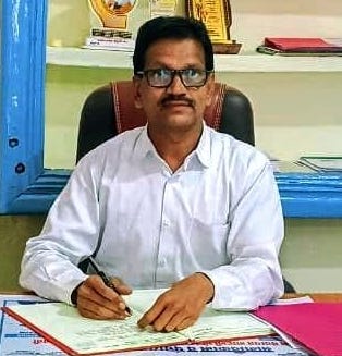 Secretary Photo